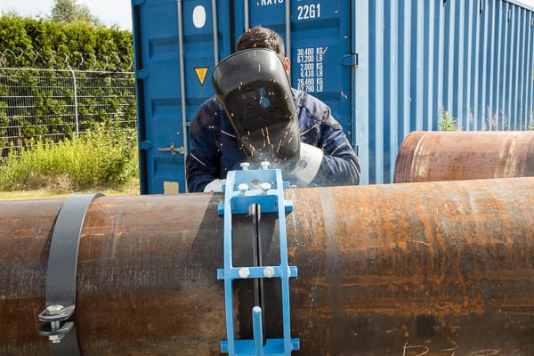 What Are Line-Up Clamps? Types, Uses, and When to Use Internal vs External Clamps